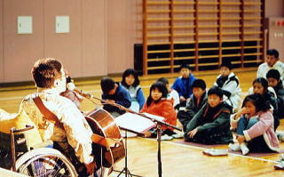 子ども達への講演