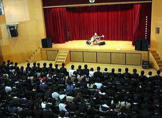 学校での講演会